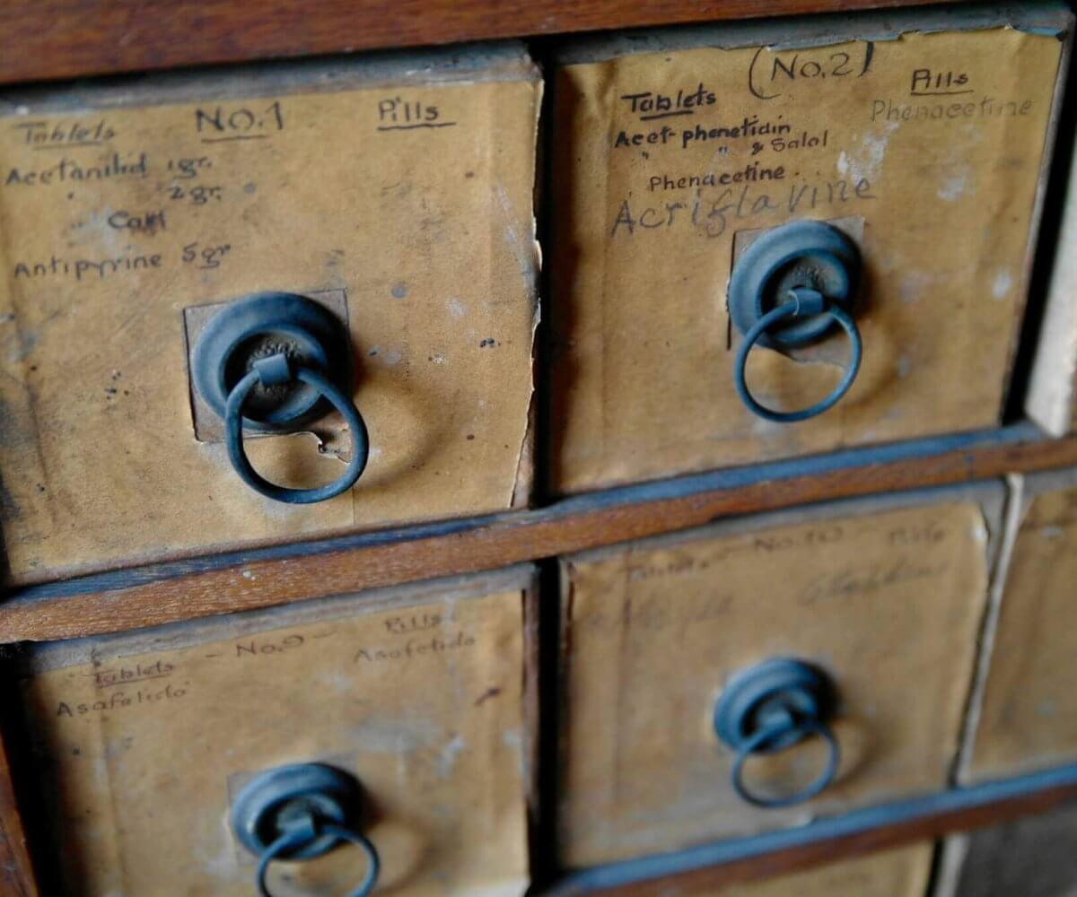 How long should you keep your records/books for?!How long should you keep your records/books for?!